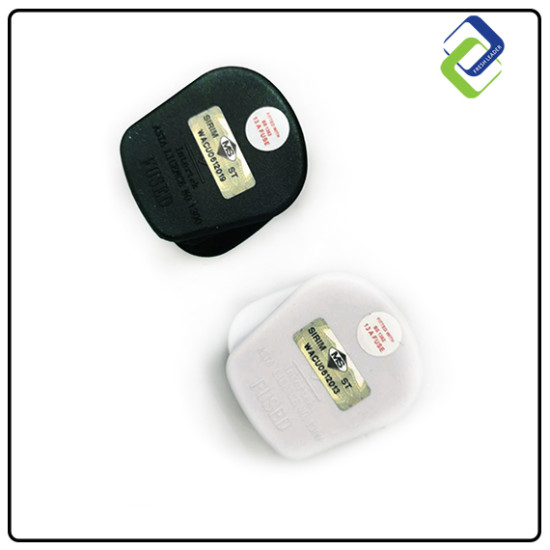 Safe and Certified 13 Amp 3 Pin Plug Top with SIRIM Seal of Approval Safe and Certified 13 Amp 3 Pin Plug Top with SIRIM Seal of Approval